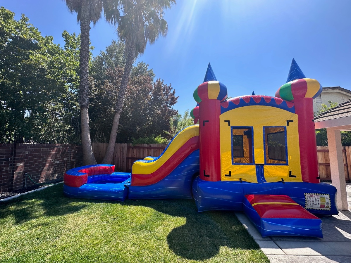 Circus with pool