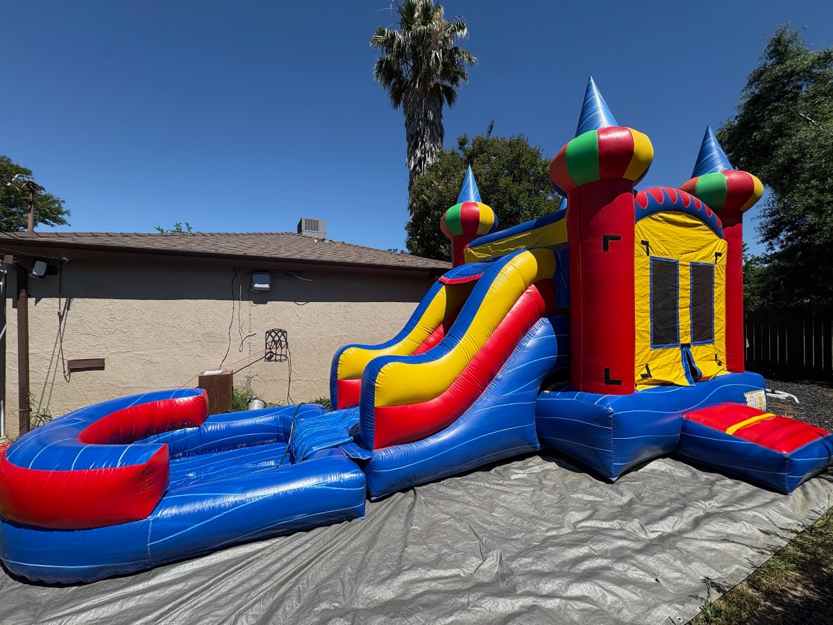 Circus with pool