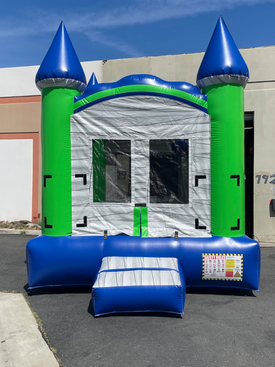 Dino Castle
